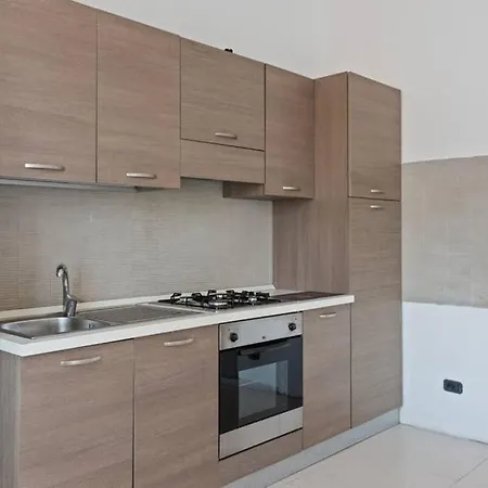 Modern And New In Brianza Apartament *